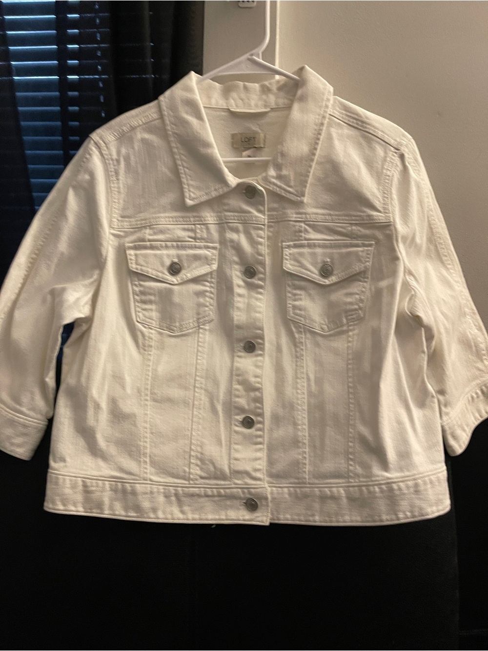 LOFT Women’s 3/4 Sleeve White Denim Trucker Jacket Size XL NWOT - Picture 3 of 14